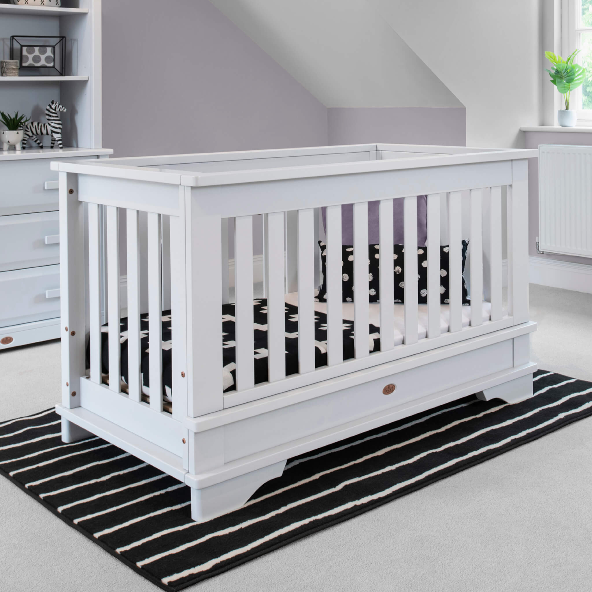 Eton Convertible Plus Cot Bed